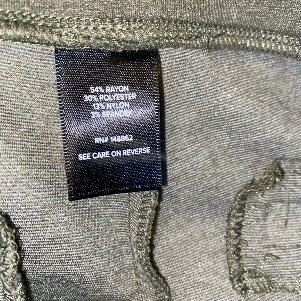 Torrid Green Pant - Picture 4 of 5